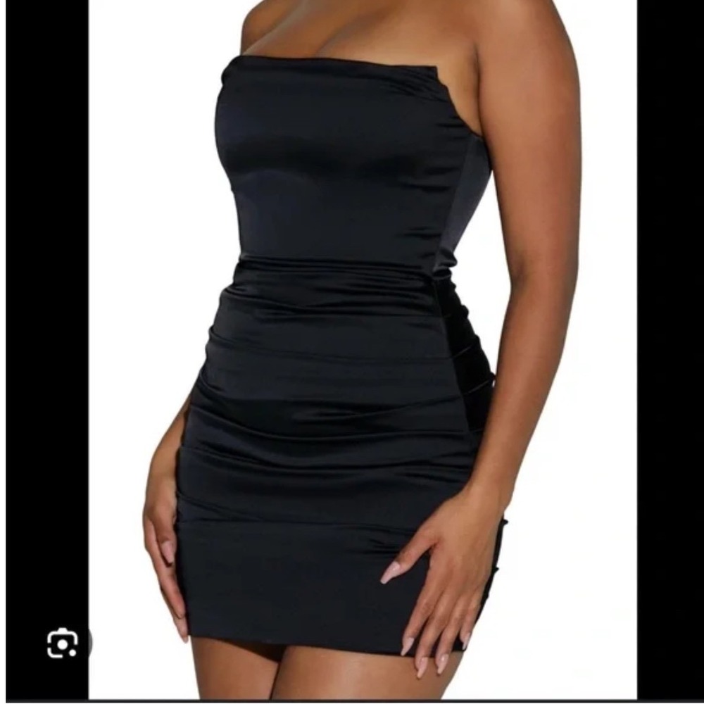 Naked‎ Wardrobe Black Strapless Ruched Bodycon Mini Dress Party Cocktail